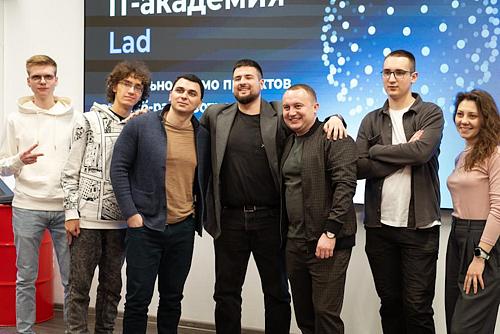 Финальное демо проектов IT-академии Lad
